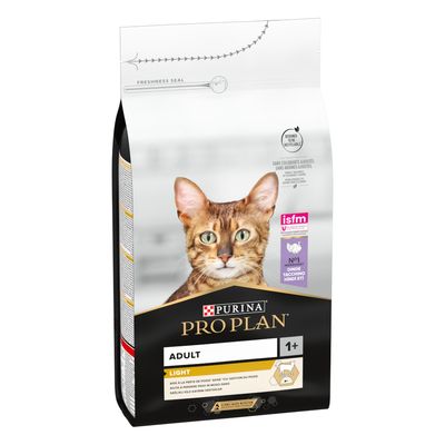 Purina Pro Plan Adult Light Katzenfutter, ab 1 Jahr, mit Truthahn als Hauptzutat. Verpackung zeigt eine Katze und Symbol für Gewichtskontrolle.
