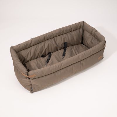 Nomad Tales dobbelt bilsæde Calma - L 118 x B 60 x H 40/28 cm