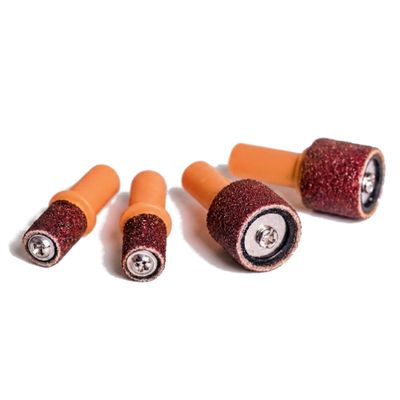Elektrische Krallenschleifmaschine von Wahl mit grün-grauem Gehäuse und Schleifaufsatz.