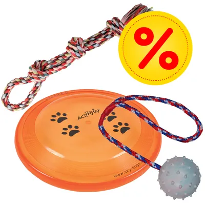 Hundespielzeug-Set mit orangefarbener Frisbee, Knoten-Seil und Ball an geflochtener Schnur. Prozent-Symbol für Rabatt sichtbar.