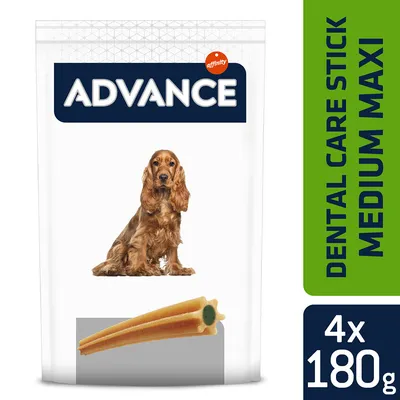 Opakowanie ADVANCE Dental Care Stick Medium Maxi, 4 sztuki po 180 g. Widoczny pies i przekrój przysmaku dentystycznego. Tekst: DENTAL CARE STICK MEDIUM MAXI, 4x 180 g.