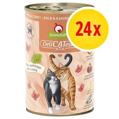 GranataPet DeliCATessen kalv & kanin våtfoder för katt, 24x. Text: 'Paté', 'Grain-free', granatäppleolja, laxolja. Bild på två katter på burken.