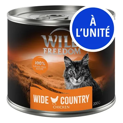 Boîte de pâtée pour chat Wild Freedom Wide Country Chicken 200 g, 100% grain-free recipe, vendu à l’unité. Image d’un chat sur l’emballage.
