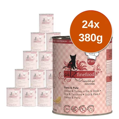 catz finefood Gans & Pute, zestaw 24 puszek po 380 g. Widoczne napisy: Goose & Turkey, Oie & Dinde, Oca & Tacchino, Ganso & Peru. Na etykiecie sylwetka kota. catz finefood Gans & Pute, zestaw 24 puszek po 380 g. Widoczne napisy: Goose & Turkey, Oie & Dinde, Oca & Tacchino, Ganso & Peru. Na etykiecie sylwetka kota.