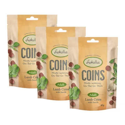 Lukullus Coins Adult, lammecoins med kålroe, lækre snacks til at tage med, 80g. Emballage med grønt logo og bladdekoration.