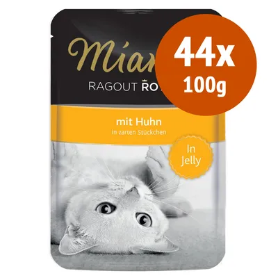 Miamor Ragout mit Huhn in zarten Stückchen, In Jelly, confezione da 44x100g. Immagine di un gatto sul fronte della confezione.