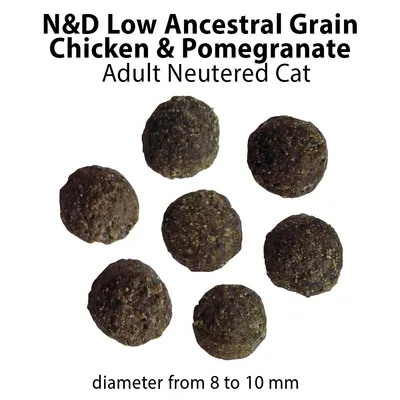 N&D Low Ancestral Grain Chicken & Pomegranate voor gesteriliseerde volwassen katten. Droogvoerbrokjes met een diameter van 8 tot 10 mm.