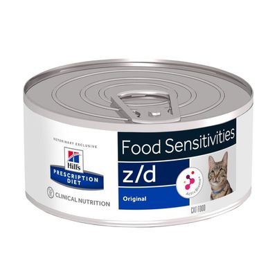 Scatoletta Hill's Prescription Diet z/d Original Food Sensitivities per gatti, Clinical Nutrition, con immagine di un gatto e testo 'ActivBiome+' visibile sull'etichetta.