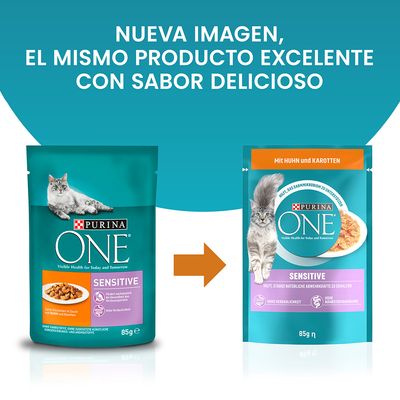 Comparación de dos envases de Purina ONE Sensitive para gatos, 85 g. Texto: 'Nueva imagen, el mismo producto excelente con sabor delicioso'.