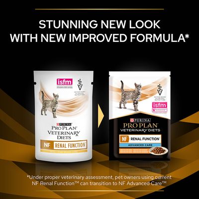 To poser PURINA PRO PLAN VETERINARY DIETS NF Renal Function kattefoder, tekst: Stunning new look with new improved formula, isfm-mærke og Veterinary Clinical Nutrition synlige.