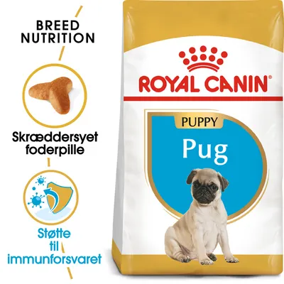 ROYAL CANIN PUPPY Pug tørfoder, billede af mops-hvalp på posen. Tekst: Breed Nutrition, Skræddersyet foderpille, Støtte til immunforsvaret.