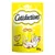 Sachet Catisfactions au fromage 60 g, illustration de chat et morceau de fromage visibles sur l’emballage jaune.
