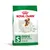Royal Canin Mini Adult, velikost S, do 10 kg. Podporuje udržení hmotnosti a optimální zdraví. Na obalu je malý pes. Royal Canin Mini Adult, velikost S, do 10 kg. Podporuje udržení hmotnosti a optimální zdraví. Na obalu je malý pes.