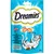 Dreamies mit schmackhaftem Lachs-Geschmack, außen kross, innen cremig. Vitamin- und Mineralstoffe, weniger als 2 kcal pro Stück. Packungsgröße: 60 g.