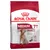 Pachet hrană uscată Royal Canin Medium Adult 7+ pentru câini de talie medie, 11–25 kg, peste 7 ani. Text vizibil: Vitality Support, High Digestibility. Imagine cu un câine și crochete.