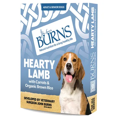 Burns Hearty Lamb with carrots and organic brown rice. Developed by veterinarian John Burns. For all breeds, suitable for adult and senior dogs.