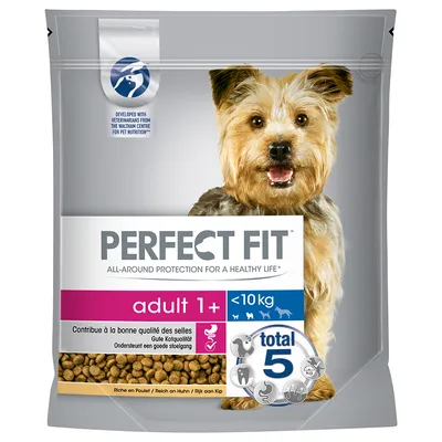 Confezione di crocchette Perfect Fit adult 1+, meno di 10 kg, total 5. Testo visibile: contribuisce alla buona qualità delle feci, ricco in pollo. Simboli animali e peso.