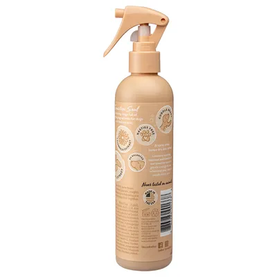 Spray Sensitive Soul per cani con pelle sensibile. Contiene avena ed estratto di calendula. Made in the USA. Mai testato sugli animali.