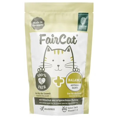 FairCat Balance Katzenfutter, Made in Germany, 100% fair, mit Huhn aus artgerechter Haltung, grainfree, grüner Tee und Vitamin C+E, gut für die Umwelt und die Katze.