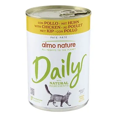 almo nature Daily paté met kip, natuurlijke ingrediënten, voor volwassen katten, grain free recipe. Tekst op blik: con pollo, mit Huhn, with chicken, au poulet, met kip.