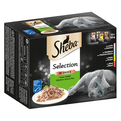Caja de Sheba Selection in Sauce, 12 x 85 g. Variedades: salmón, pescado blanco, pollo y ternera. Imagen de un gato gris y plato con comida húmeda. Certificado MSC visible.