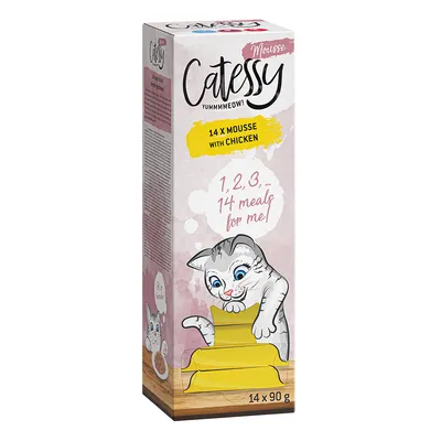Catessy Mousse, 14 x 90 g, z kurczakiem. Ilustracja kota i tekst: „1, 2, 3... 14 meals for me!”.