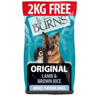 Burns Original Hundefutter mit Lamm und braunem Reis, geeignet für erwachsene und ältere Hunde. Verpackung zeigt zwei Hunde. Angebot: 2kg gratis.