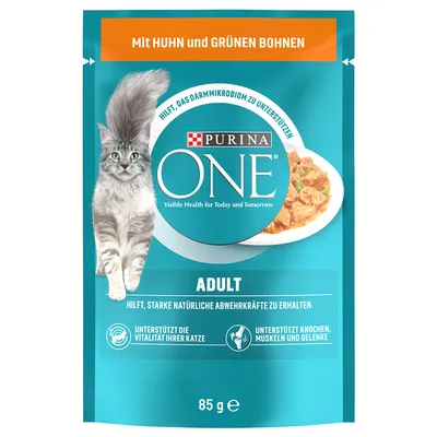 Purina ONE Adult hrană pentru pisici cu pui și fasole verde, susține microbiomul intestinal, vitalitatea, oasele, mușchii și articulațiile. Mărime pachet: 85 g.