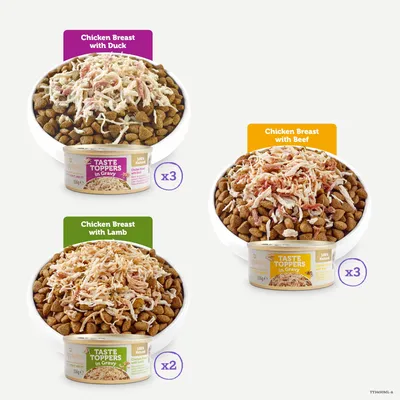Tre varianti di Taste Toppers in salsa: petto di pollo con anatra (x3), manzo (x3) e agnello (x2). Lattine da 155g, servite su crocchette. 100% naturale.