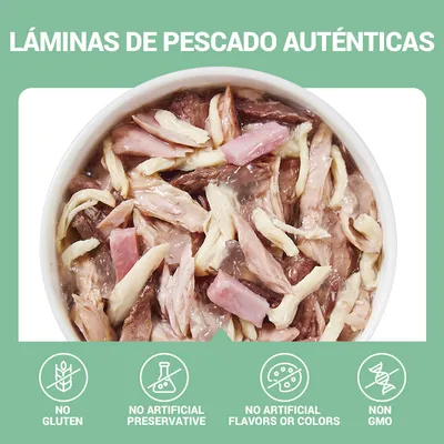 Láminas de pescado auténticas en bol. Iconos: no gluten, sin conservantes artificiales, sin sabores ni colorantes artificiales, non GMO. Texto en inglés en los iconos.