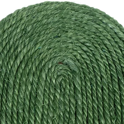 Gros plan sur une corde torsadée verte, matériau visible : fibre naturelle ou synthétique. Aucun texte ni marque apparente.
