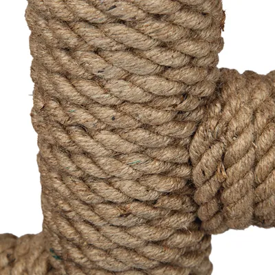 Detailný záber na hrubé sisalové lano v prírodnej farbe, vhodné na opravu škrabadla alebo kreatívne projekty.