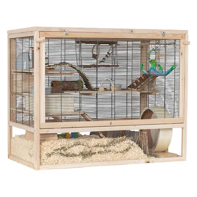 Gabbia in legno per piccoli animali con più livelli, pareti a griglia, giocattoli, ruota e lettiera. Ideale per criceti o topi.