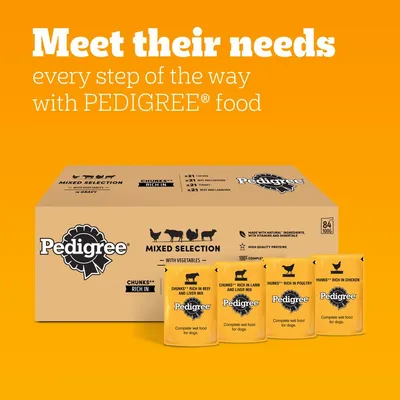 Pedigree mixed selection with vegetables, complete wet food for dogs. Flavours shown: beef and liver mix, lamb and liver mix, poultry, chicken. Box contains 84 pouches.