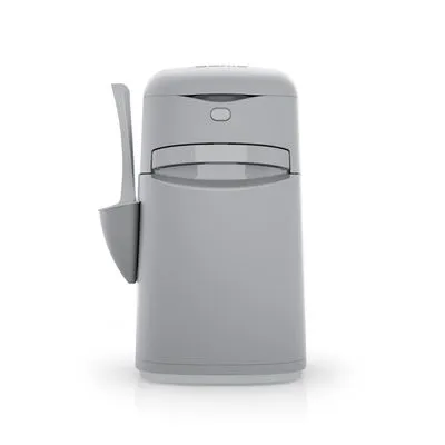 Grijze kunststof container met deksel en schepje aan de zijkant, geschikt voor opslag of afval. Geen merknaam of tekst zichtbaar.