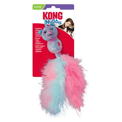 Jouet pour chat KONG NubbA avec plumes roses et bleues, emballage mentionnant 'CATNIP' et texte en anglais sur les caractéristiques du jouet.