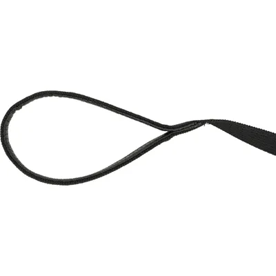 Lanière noire en tissu avec boucle visible, sans autres éléments ou marques apparentes.