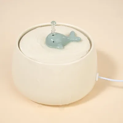 TIAKI ceramiczna fontanna dla kota Wieloryb