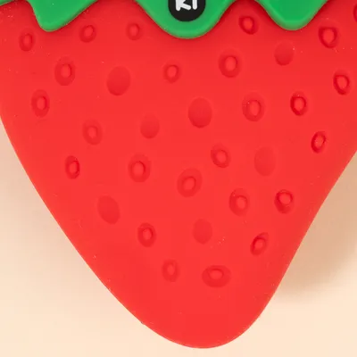 TIAKI Welpenspielzeug Erdbeere