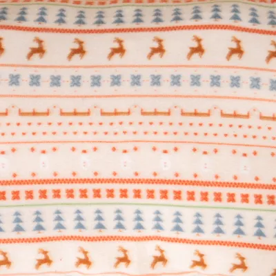 TIAKI Kuschelkissen mit nordischem Wintermuster