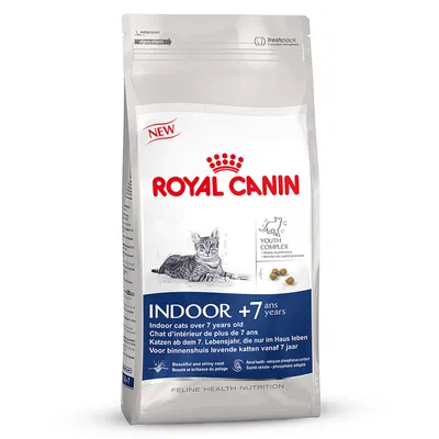 Royal Canin Indoor 7+ years, for indoor cats over 7 years old. Features youth complex, beautiful and shiny coat, renal health with adapted phosphorus content.