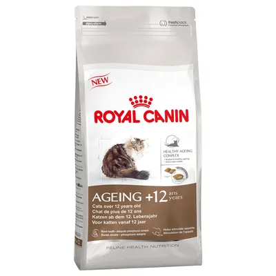 Royal Canin Ageing 12+ dry food for cats over 12 years, supports healthy ageing, renal health and appetite stimulation. Healthy Ageing Complex highlighted on packaging.