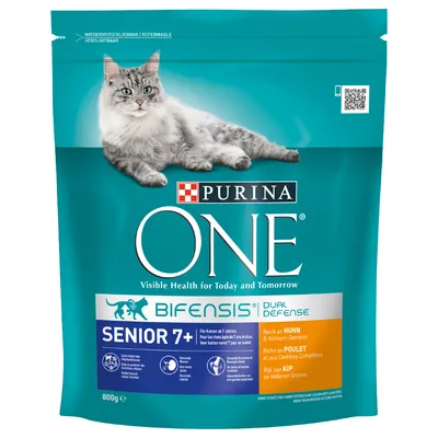 Purina ONE Bifensis Senior 7+ torrfoder för katt, 800 g. Text: Rich an Huhn & Vollkorn-Getreide, Dual Defense, för katter från 7 år. Bild på katt på förpackningen.