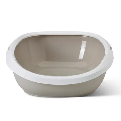 Bac ovale en plastique beige avec rebord blanc, destiné aux animaux. Rebords hauts et poignées latérales visibles.