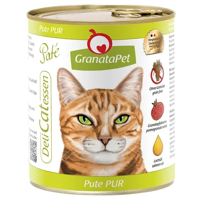 Lata de paté GranataPet DeliCatessen Pute PUR para gatos, sin cereales, con semillas de granada y aceite de salmón. Texto en alemán e inglés visible en la etiqueta.