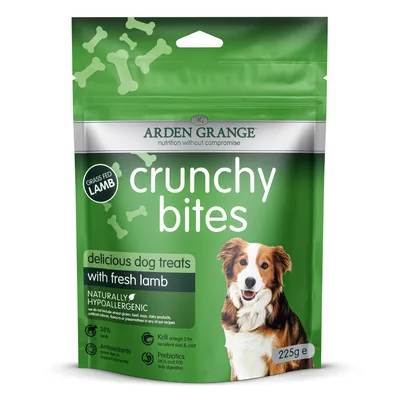 Crunchy bites dog treats with fresh lamb, naturally hypoallergenic, contains 38% lamb, antioxidants, krill omega 3 for skin and coat, prebiotics for digestion, 225g pack.