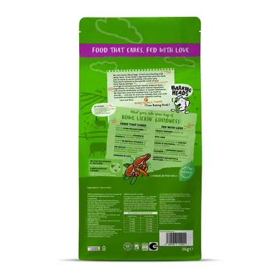 Back of pet food bag showing feeding guide, nutritional information, ingredient highlights, and product benefits such as natural ingredients, added vitamins, and made in the UK.