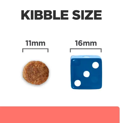 Kibble size comparison showing a round kibble at 11mm and a blue dice at 16mm, illustrating the dimensions for reference.