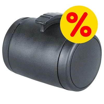 Contenitore cilindrico nero in plastica con simbolo percentuale rosso su sfondo giallo, indicazione di offerta o sconto visibile sull'immagine.