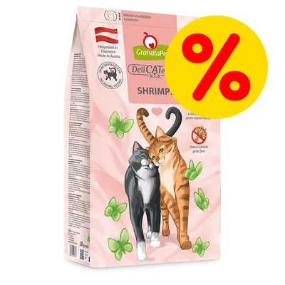 GranataPet DeliCATessen Shrimp, senza cereali, prodotto in Austria, senza test sugli animali. Immagine di due gatti e simbolo percentuale giallo per offerta.